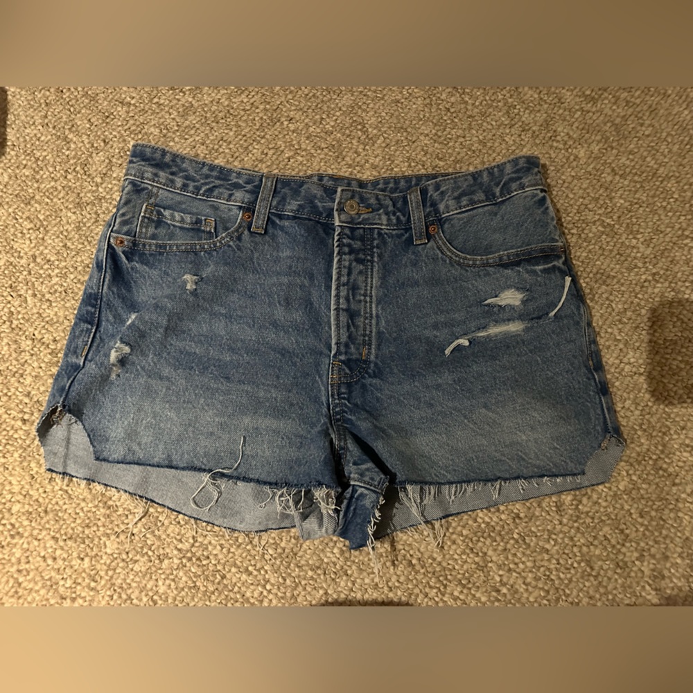 Old navy size 12 OG short high rise Jean shorts